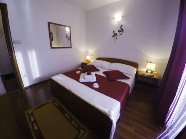 Villa Tonina Trogir Kültér fotó